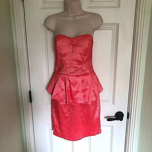 Daisy Pink strapless peplum dress size M